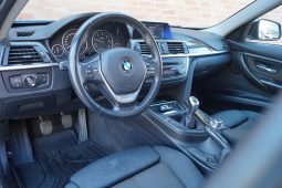 
										BMW Série 3- 316D (2.0l-116hp)/Ligne de Luxe/CC/Navi/Keyless/PDC ++ full									