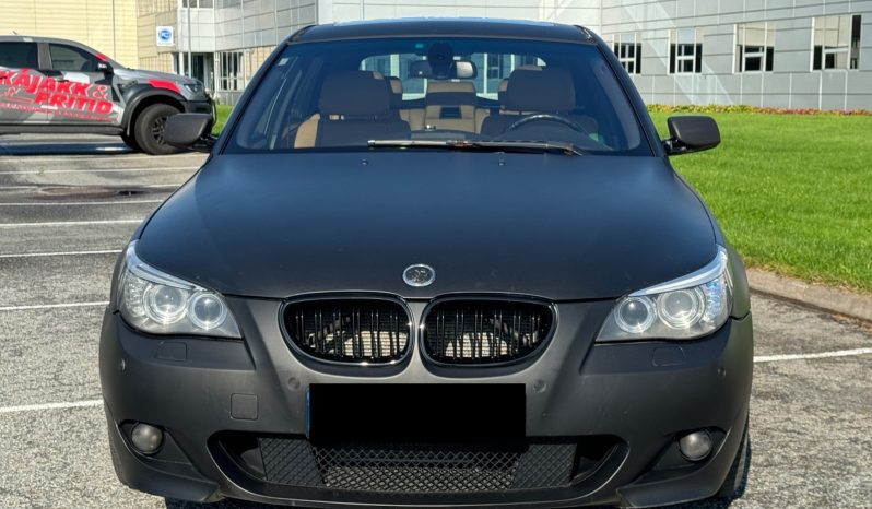 
								BMW Série 5 -523I 190hp/M-Sport/Eu 02.25/Shine/Cruise/Multifunk/AC++ full									