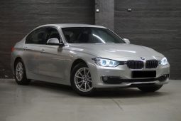 BMW Série 3- 316D (2.0l-116hp)/Ligne de Luxe/CC/Navi/Keyless/PDC ++