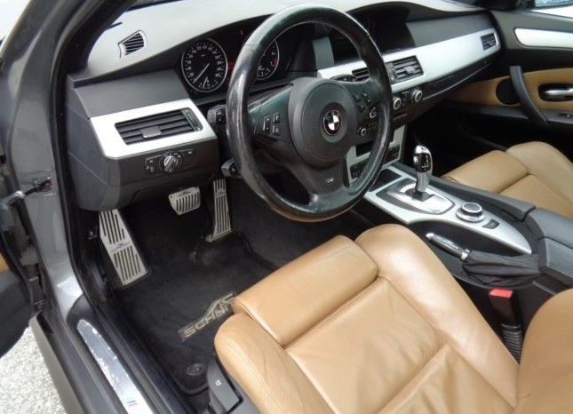 
								BMW Série 5 -523I 190hp/M-Sport/Eu 02.25/Shine/Cruise/Multifunk/AC++ full									