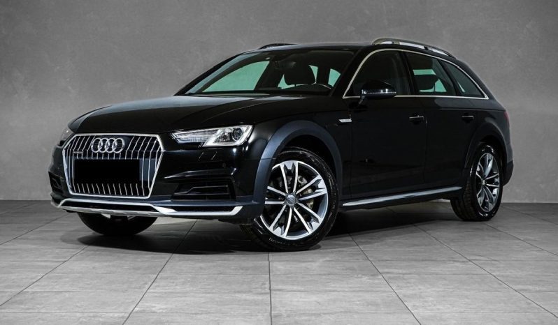 
								Audi A4 allroad 190HP/PANO full									