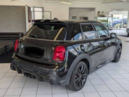 
										MINI Cooper S full									