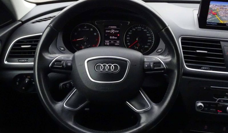 
								Audi Q3 1.4 TFSI full									