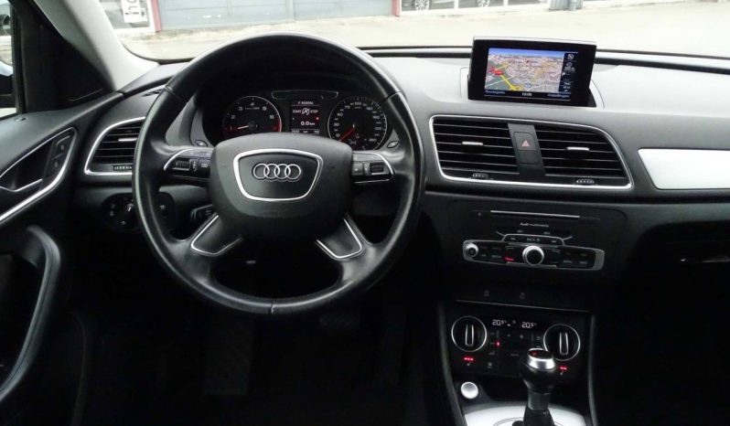 
								Audi Q3 1.4 TFSI full									