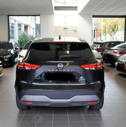 
										Nissan Qashqai 1.3 TEKNA+ full									