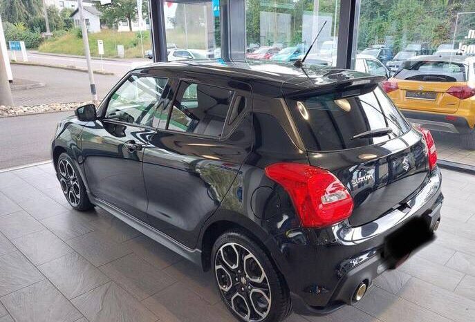 
								Suzuki Swift Sport 1.4 full									