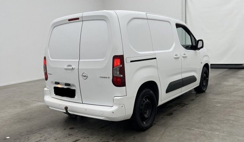 
								Opel Combo Cargo 1.5 New-Cam Belt Attelage PDC full									