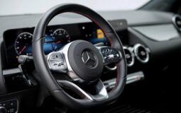 
										Mercedes-Benz GLA 200  4-Matic AMG Line full									