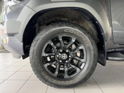 
										Toyota Hilux 2.8 D-4D full									