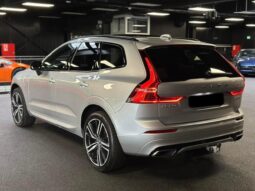 
										Volvo XC60 T8 Twin Engine R Design full									