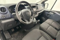 
										Opel Vivaro 1.6CDTI Chauffage Attelage 3 Places full									