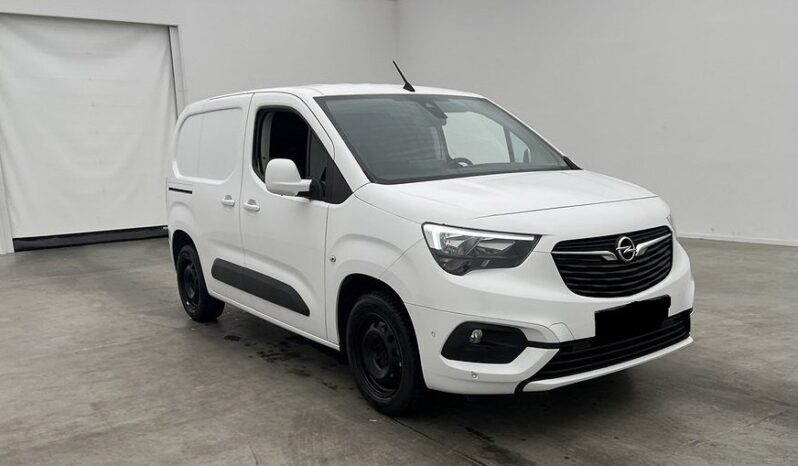 
								Opel Combo Cargo 1.5 New-Cam Belt Attelage PDC full									