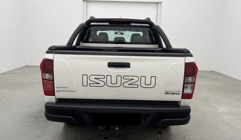 
								Isuzu D-Max Limited 2.5 4WD Chauffage Drag full									